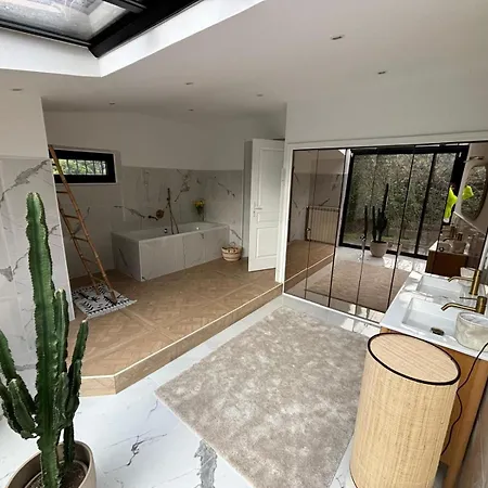 Maxime فيلة سانت ماكسيم